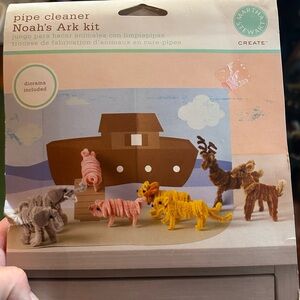 Martha Stewart pipe cleaner craft kit Noah’s ark